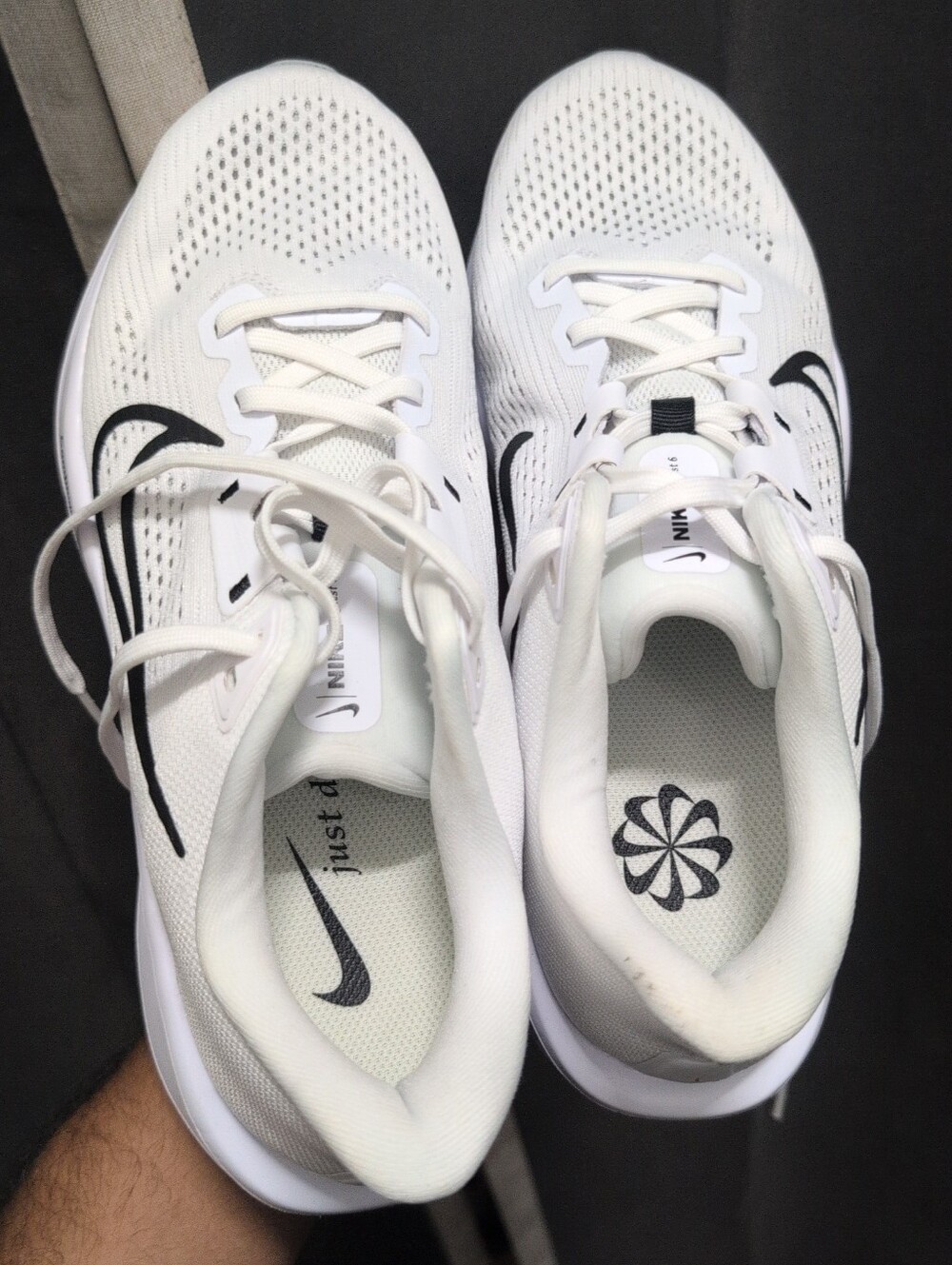Nike Women's Quest 6 Running Shoes Size 9.5 - Picture 4 of 7